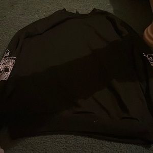 Black Sweater Dragon designed sleeves